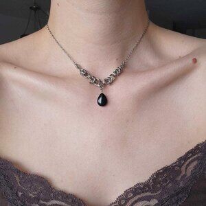 Victorian gothic onyx choker chainmail necklace with a small silver chain